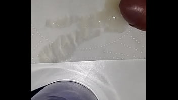 Preview 4 of Housewife Kelly Blowjob - Slow motion cumshot