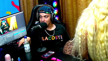 Preview 3 of Xxxxnepali Garal Hd Video - Andressa Sanchez sensualizou gostoso pro Ruan,  ela meteu o rabo na c&acirc_mera e colocou o pau dele pra fora! - Podcast P&aacute_pum no Barraco - Completo no Sheer/RED