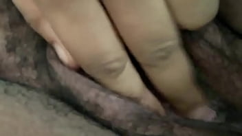 Preview 3 of Dara Euro Girl Bangbus - Someone eat me!!