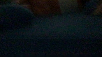 Preview 1 of Emzpbhnxy - Minha esposa na cama de bunda de fora