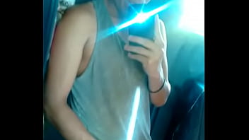 Preview 1 of Mom Son Coming Bathroom Dick - Joven Vergoncito