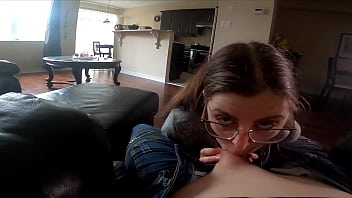 Preview 1 of El Llanerazo - Cheating Girlfriend takes off condom then surprises him with last second LEGLOCK CREAMPIE!!!