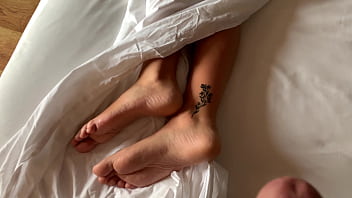 Preview 1 of Valnyina Nappi - Cum on Lissas feet