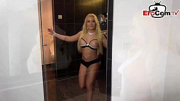 Preview 1 of Gae Faked Video - extreme deutsche piss party auf kleine d&uuml_nne teen mit pisse schlucken
