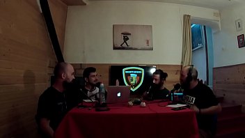 Preview 1 of Monterrey Hermosas - Beertuosos Podcast x09 | La vida de Keanu Reeves es mas fea que un Fiat Dupla con Almeida dentro