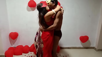 Preview 2 of Aleix Gold - Newly Married Indian Wife In Red Sari Celebrating Valentine With Her Desi Husband - Full Hindi Best XXX