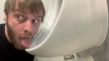 Preview 4 of Jruofdvwi - Faggot licks work urinal