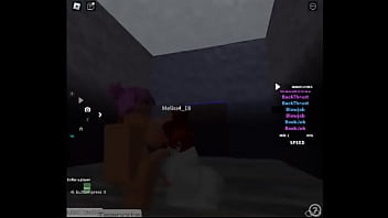 Preview 2 of Cums World Record - Mi amiga me chupa en pene siendo futanari en roblox