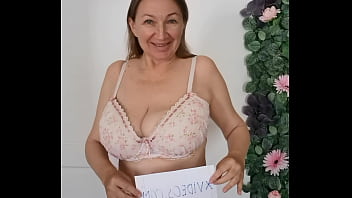 Preview 3 of Cumshot Divas - MariaOld in sexy underwear