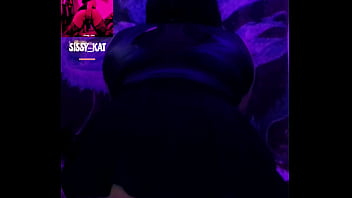 Preview 2 of Antar Ass - PUTITA MONTANDO DILDO