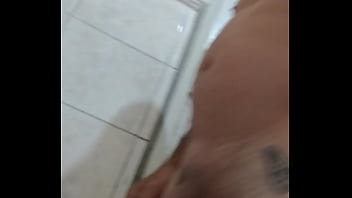 Preview 3 of Princess Donna Payton Bell - Intervalo pra dar uma mijada