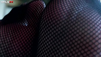 Preview 4 of Kising Arabic Girls Lesbians - Irresistible Tori Black in her sexy lingerie fell in love with her dildo