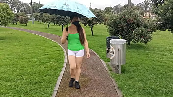 Preview 3 of Home Xxx Deshi - Hotwife Puta Latina Colombiana Con Cameltoe Gigante Haciendo Ejercicio En Short Sin Ropa Interior En El Parque Bhabhi Hotwife Colombian Latina Slut With Giant Cameltoe Exercising In Shorts Without Underwear In The Park PARTE 1 FULL ON XRED