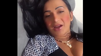 Preview 2 of Mistress Scat On Slave Mouth - Cad&ecirc_ os de plant&atilde_o sensualizando!Chegou o final de semana vamos...?️