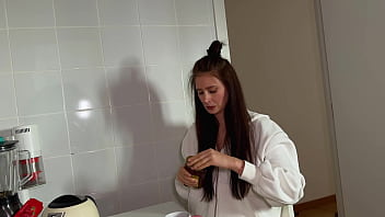 Preview 1 of British Mom Wendy Taylor - She offered him sex instead of tea. He didn&#039_t mind.
