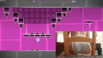 Preview 1 of Chines Xnxx Video - FEMBOY BUTT PLAYS GEOMETRY DASH