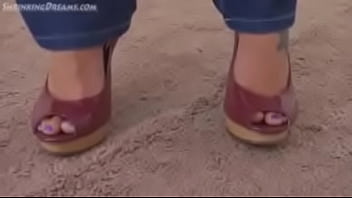 Preview 2 of Javbihi - SD Cali Logan is Felling Smaller