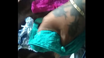 Preview 4 of Whit Thong Booty Shake - Tangas de mi hermana
