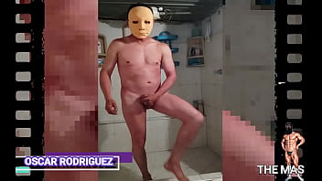 Preview 4 of My Pleasure For You Pleasure - exitante caminata por la casa desnudo