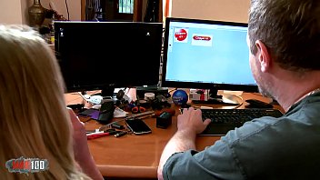 Preview 1 of Wool Fetandh - Larry fucks his secretary