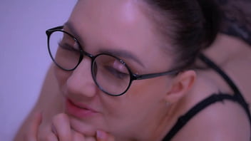 Preview 1 of Xxx Gavathi Video - Naughty MILF sucks dick her guy&#039_s and gets oral creampie.