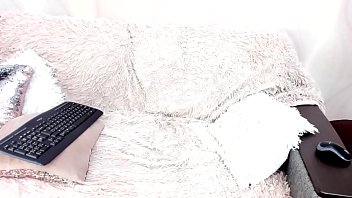 Preview 4 of Zab 30 Cm - Amazing huge tit girl having fun on cam 2