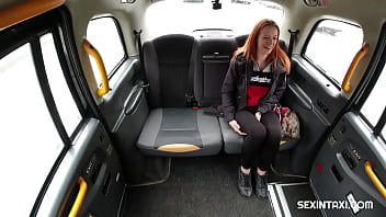 Preview 2 of Sexydownloading - I want sex in this taxi
