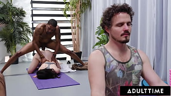 Preview 3 of New Old Man Gral Sex - ADULT TIME - Jane Wilde Has Sneaky Fuck WIth Big Dick Yoga Instructor In The Middle Of Class!