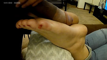Preview 3 of Ghala Javad - Jen&#039_s Messy Toes