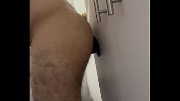 Preview 4 of Colege Africane - Penetrando mi a&ntilde_o con un dildo