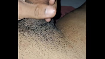 Preview 2 of Hand Job In Niqab Fucked - Punheta Moreno capixaba