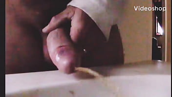 Preview 1 of Smoking Ebony Thik Girls - Big dick pissing in the sink