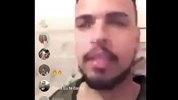 Preview 2 of First Time Relation - Gostoso se exibindo na live