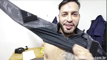 Preview 2 of Indo Melayu Horny - Making of Viktor Rom no MundoMais