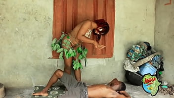 Preview 1 of Moymomsex - Hafrican Toto could not enjoy the sex on her witchcraft costume,  she woke him up to have some real fun