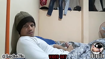 Preview 3 of Granny Raped By The Burglar - Instagram @lucho79x  Rica Paja en La Cama #1