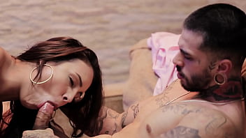Preview 2 of Bf In Sexy Hd - MEU TIME ME PERDEU E MINHA MULHER ME CONSOLOU