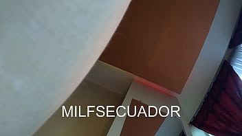 Preview 4 of Pee Accidents - Xvideos me est&aacute_ bloqueando todos los videos desde que acept&eacute_ mezclar mi cuenta con sheer