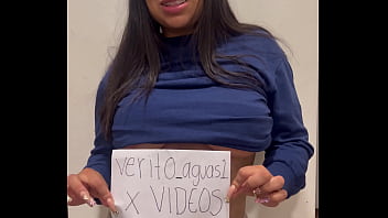 Preview 2 of Upskirt Russian Mature Amateur - V&iacute_deo de verificaci&oacute_n