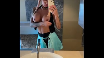 Preview 4 of Lady Fitness Sex - Black can hide them for a bit