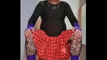 Preview 1 of Shy Girl Gets Jizz On Leg - using a masturbaiting machine makes me cum but i bet another man  doing it can make me cum quicker