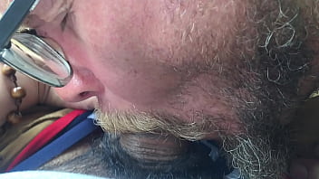 Preview 1 of Arabic Xxx Vadeio - suck in car