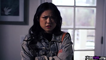 Preview 1 of Bojpuri Xxx Video Download - ASian teen Lulu Chu offers her parents friend Dee Williams to get her some spanking to work through her demons