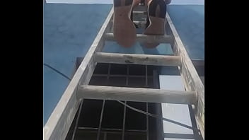 Preview 2 of Rachel Hayes - ME TOCA SUBIR ESCALERA EN TANGA