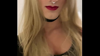 Preview 2 of India Girll Sooclxxxxx 12 Yeau - Gorgeous Blonde Transgender Woman
