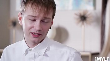 Preview 1 of 14 Year Girls K Sat Sax - Milf Kennedy Kressler seduces her stepsons tutor and whips out his cock