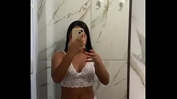 Preview 1 of 18 Xxx Hds - NOVINHA SE EXIBINDO