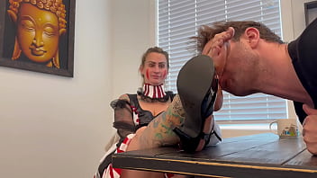 Preview 1 of Leidy Darby - Send in The Clown! (Part 3)
