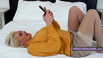 Preview 1 of Uk N T Tovi Nov Milenky V Hotelu - Jessica Flaunts Freedoms After Husband&#039_s Dismissal - Charli Phoenix | FreeuseMadre