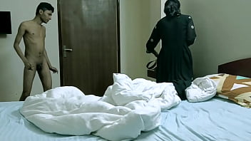 Preview 2 of Wwwsex Rani Cude - 18 Saala Ladkay Ki Mast Chudai Aur Apni Gaand Marwai